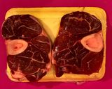 Foto del paso 1 de la receta: Mi osobuco en vino malbec y jugo de naranja