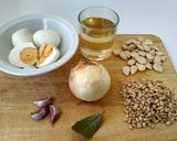 Foto del paso 3 de la receta Pollo en pepitoria {receta tradicional española}