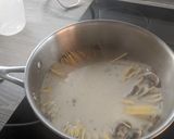 A picture of step 7 of Creamy Spinach and Spaghetti.