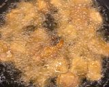 A picture of step 2 of Chilli chicken.