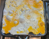 Foto del paso 2 de la receta: ,Desayuno con huevos (ايرانی) salchichas al estilo Persa