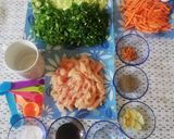 A picture of step 2 of Chinese egg fried rice.