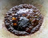 Gambar langkah 3 resipi Ayam Kecap Lada Hitam.