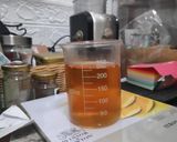 Foto langkah ke 2 dari resep Golden Sparkling Latte.