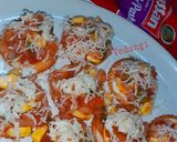A picture of step 4 of Monaco Biscuit Pizza Bites.
