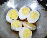 A picture of step 3 of Roasted egg.