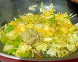 পালং চিকেন (palong chicken recipe in Bengali) রেসিপি ধাপ - 3 ছবি