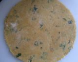 A picture of step 3 of Lauki thepla.