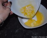 A picture of step 1 of Butter-raisins donuts muffins.