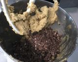 A picture of step 3 of Toblerone Cookies.