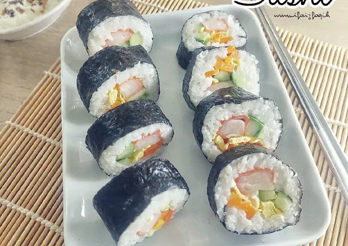 Langkah-langkah untuk membuat Resep Sushi Ala Rumahan