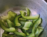 A picture of step 1 of Shrimp with Celery.