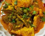 A picture of step 9 of Green Peas and Paneer Curry.