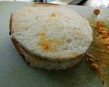 A picture of step 8 of Indian italiano stuffing sandwich in pakode style.