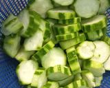 Foto langkah ke 1 dari resep Sayur Bening Oyong (Gambas).