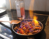 Foto del paso 5 de la receta: Tortitas de trigo con carne de kebab y patatas