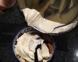 A picture of step 9 of Tiramisu.