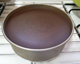 Foto langkah ke 5 dari resep Chocolate mousse cheese cake.
