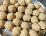 A picture of step 7 of Peanut Laddoo.