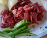 Foto del paso 3 de la receta: Zapallitos relleno de carne