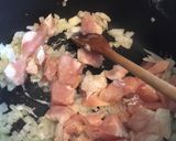 A picture of step 2 of Green beans with chicken.