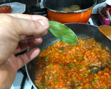 Foto del paso 3 de la receta: Alas de pollo en salsa a la hortelana