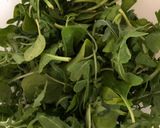 A picture of step 1 of Mixed Salad with Basil Olive Oil.