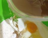 Foto langkah ke 6 dari resep Bolu Kukus Pisang (tanpa mixer).