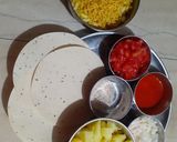 મસાલા પાપડ રોલ (Masala papad Roll Recipe in Gujarati) રેસીપી સ્ટેપ1ફોટો