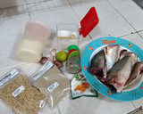 Foto langkah ke 1 dari resep Ikan Kembung Goreng.