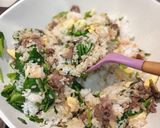 A picture of step 5 of Spinach and Beef Fried Rice.