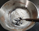 Foto del paso 1 de la receta: Galletitas de cacao súper fáciles
