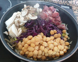 Foto del paso 3 de la receta: Garbanzos con verdura y pavo
