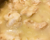 Foto del paso 1 de la receta: Arroz con kokotxas de bacalao en salsa de puerro