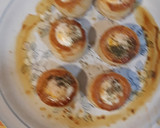Foto del paso 2 de la receta: Mini vol au vents rellenos de huevos de guala con especias