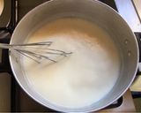 Foto del paso 3 de la receta: CREMA DE MAICENA Y VAINILLA 🍨