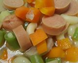 Foto langkah ke 6 dari resep Sup Makaroni Sosis.