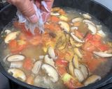 A picture of step 3 of Party Dish/New Year Dish [Silver Fish Tomato Soup].