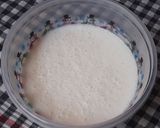A picture of step 4 of Steamed Honeycomb Cake (Bánh bò hấp) (Method 1).