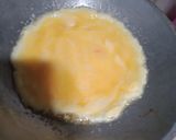 Foto langkah ke 2 dari resep Telur Dadar Keju Susu.