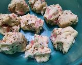 Foto del paso 8 de la receta: Pancitos con salame y semillas