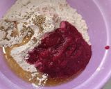 A picture of step 2 of Beetroot Poori.