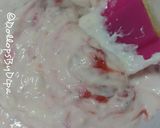 A picture of step 4 of Cheese Strawberry Tarts.