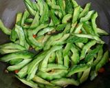 Hình bước làm 2 của món Khổ qua kho tiêu “ kho chay”