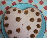 Foto del paso 7 de la receta: Bizcochuelo de frutilla en forma de ♥
