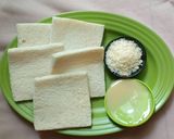 Foto langkah ke 1 dari resep Roti Panggang Isi Keju Topping Ala 'Roti Boy'.