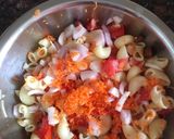 A picture of step 2 of Macroni salad.