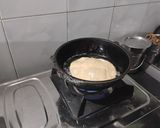 A picture of step 3 of Poori.