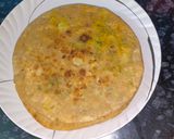 A picture of step 6 of Aloo Methi Paratha.