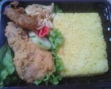 Foto langkah ke 5 dari resep Bento nasi kuning macig com.